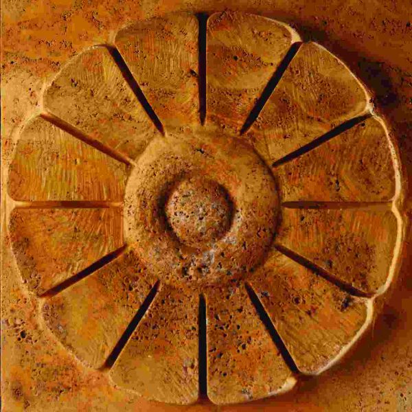 naturstein_gesims_inschrift_decorative_tobuild_residentialdesign