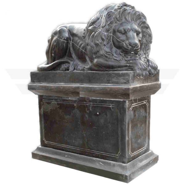 naturstein_skulptur_loewe_decorativ_wohndesign_weltstein