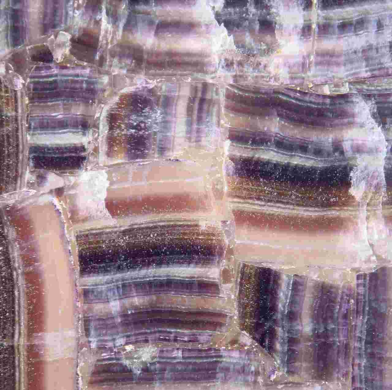 naturstein_edelstein_wohndesign_dekorative_bad_bauen_weltstein